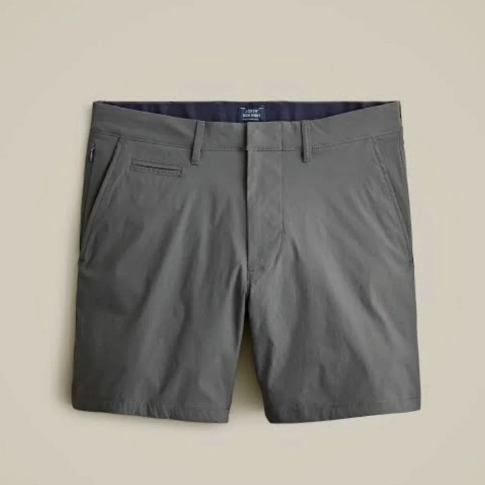 J. Crew Mens Tech Chino Shorts 38 Charcoal Grey 7 Inch Stretch Performance NWOT